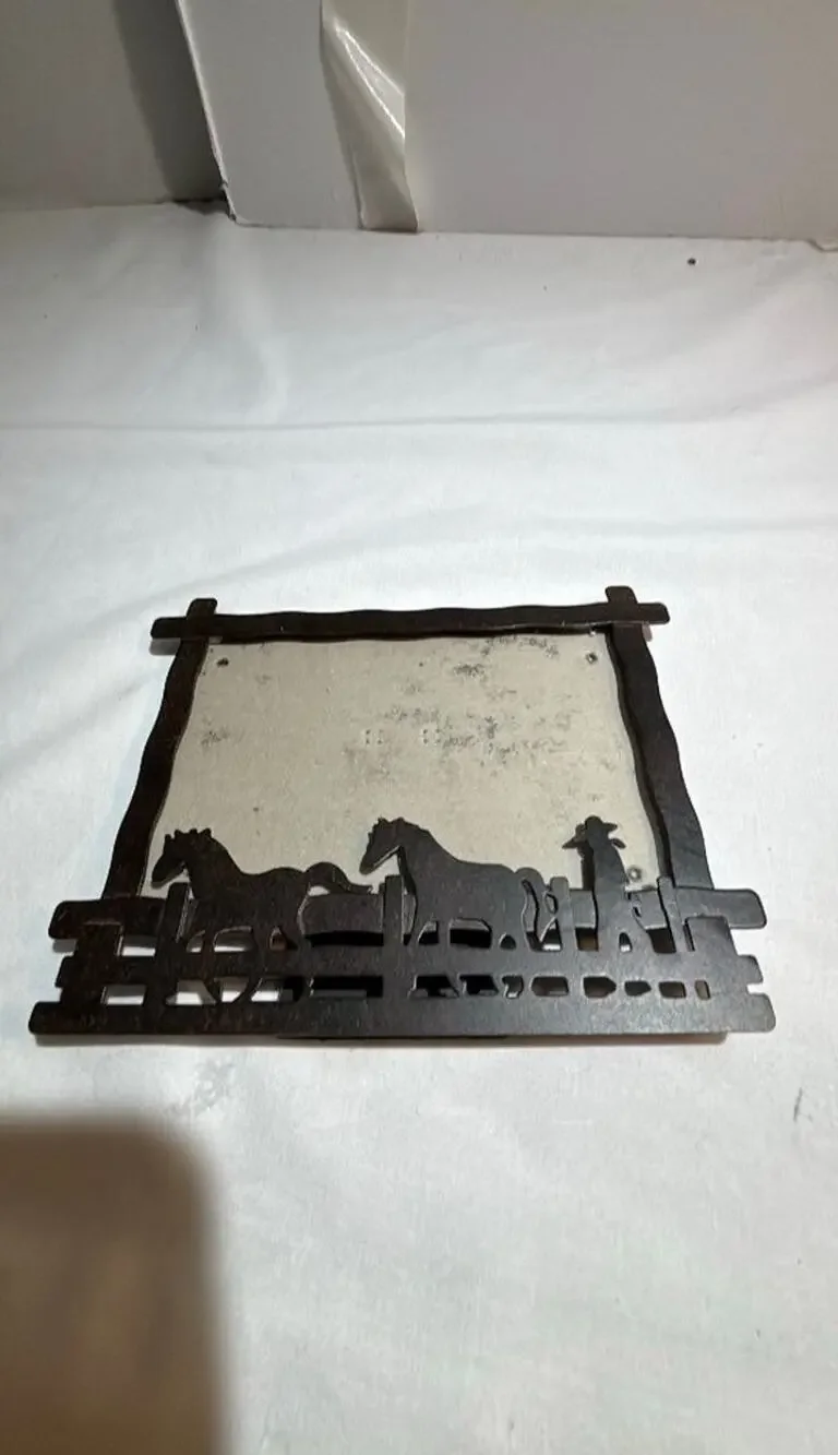 Vintage Western-Themed Metal Picture Frame 4x6